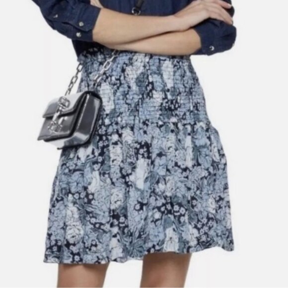 GANNI Blue Floral Georgette Smocked Pull on Lined Mini Skirt Size 34 SMALL‎ - Picture 1 of 13
